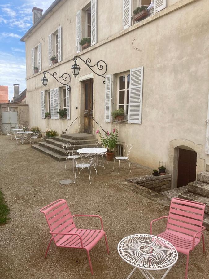 Bed and Breakfast La Buffonnerie Moutiers-Saint-Jean Exterior foto